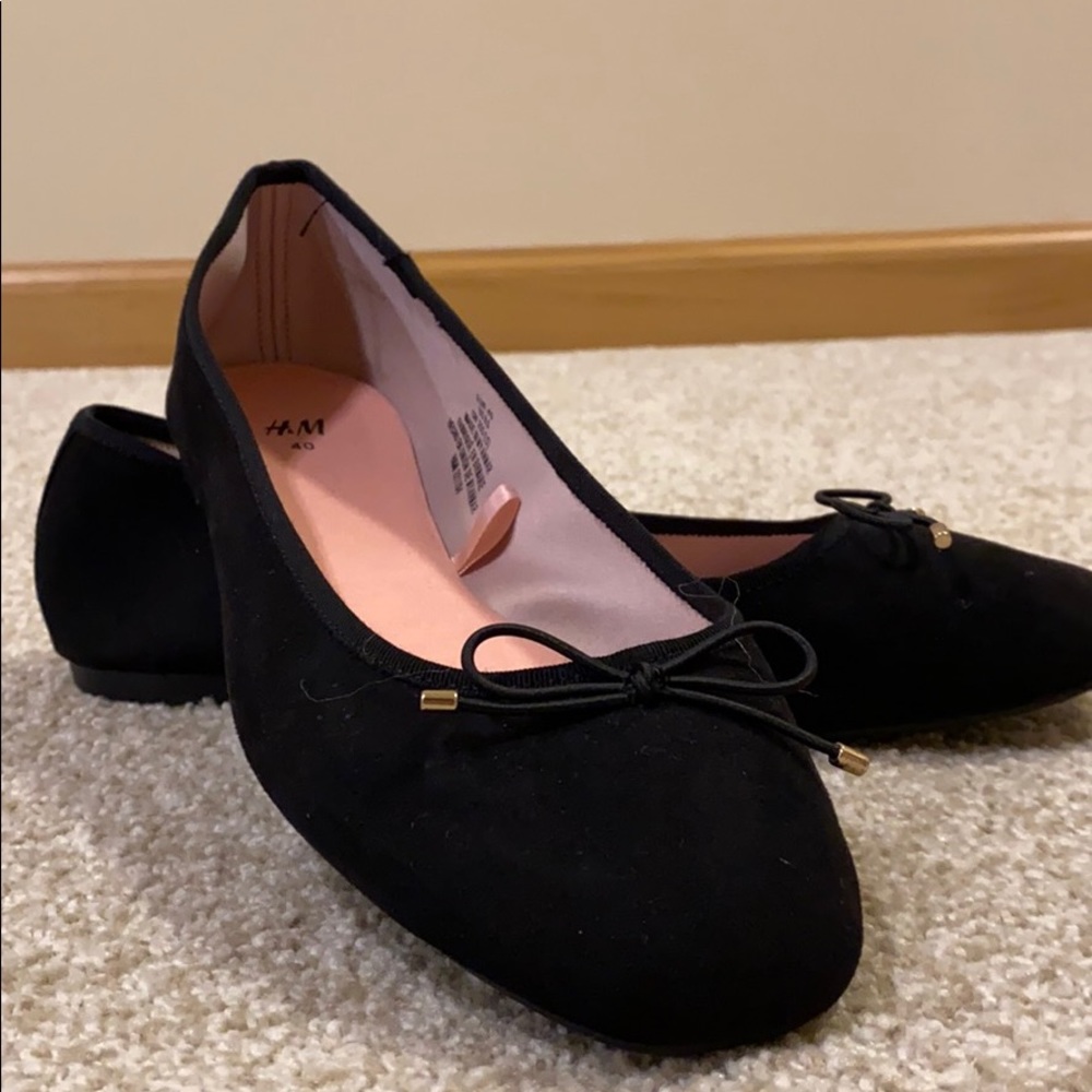 Black flats